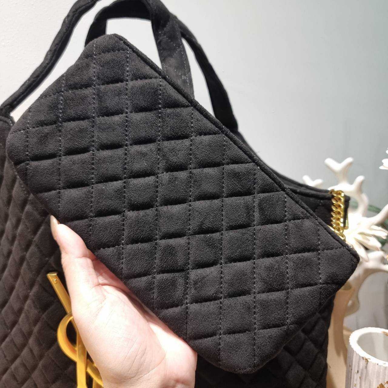 YSL ICARE MAXI SHOPPING BAG / YSL tote bag กระเป๋าใบใหญ่ทรงโท้ท รุ่นผ้ากำมะหยี่ เกรดออริ 1:1