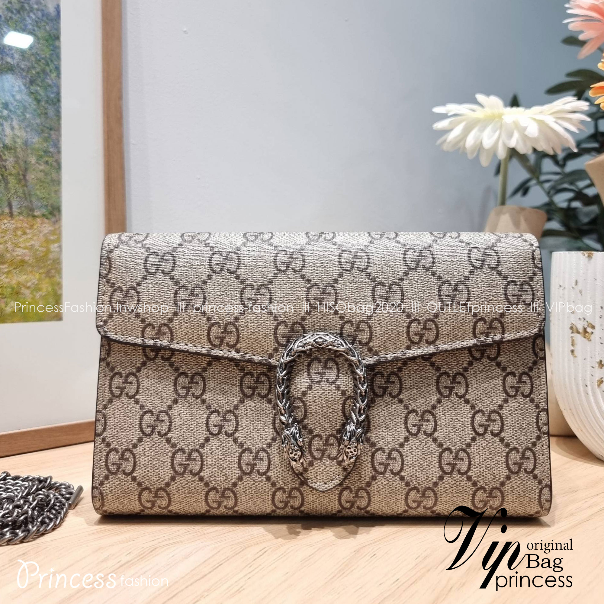 Dionysus GG Supreme chain wallet / Gucci woc dionysus chain bag พร้อมส่ง กระเป๋าสะพาย crossbody คลาสสิควินเทจ ดึงดูดและสะกดสายตาด้วยอะไหล่ดีเทลหรูรูปหัวสิงโต ถือเป็นคลัชท์ หรือสะพายก็อัพลุคหรูได้อีก
