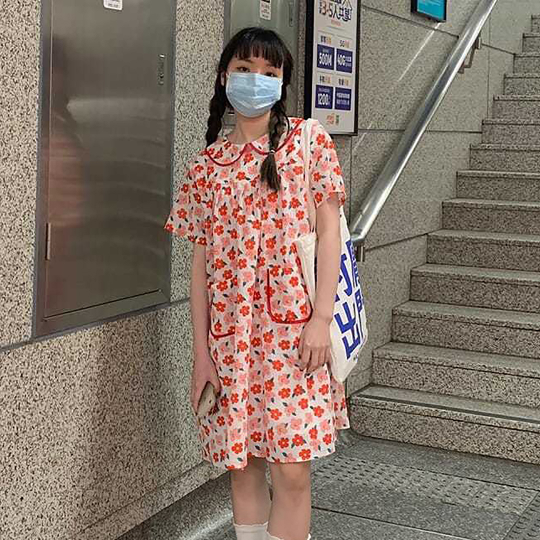 พร้อมส่ง 🥯🔆 Tiddy dress เดรสแขนสั้นตัวสั้นพิมพ์ลายดอกสีแดง (IN36234)