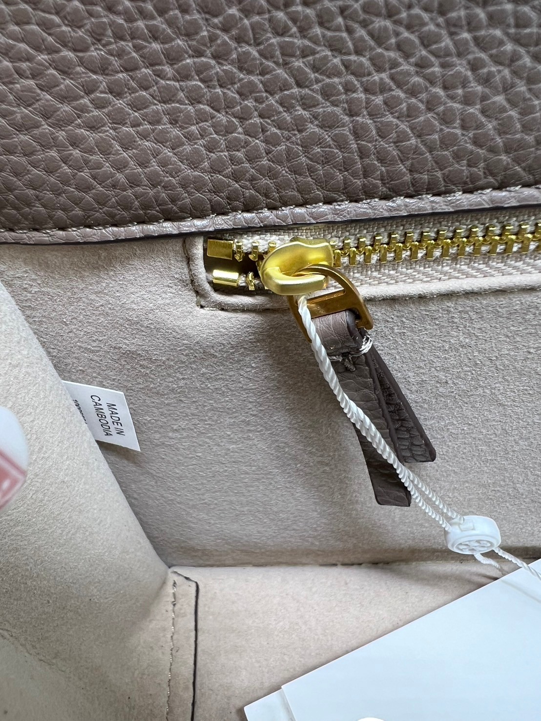 TORY BURCH MILLER LEATHER SHOULDER BAG กระเป๋าสะพายสวยหรู ผู้ดีทุกสี สายถอดได้ ถือเป็นคลัชได้ เกรดออริ สลับแท้ 1:1 ใช้งานต่างประเทศได้
