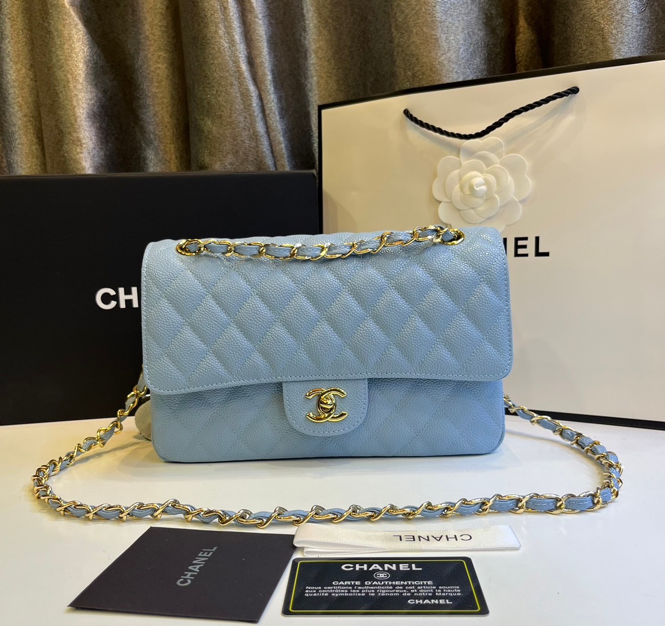 พร้อมส่งโทนพาสเทล CHANEL Classic in Pastel 25cm กระเป๋าสะพายรุ่นยอดนิยมเรียบหรู เกรดออริ 1:1 ใช้งานต่างประเทศได้ ภาพถ่ายจากงานขายจริง