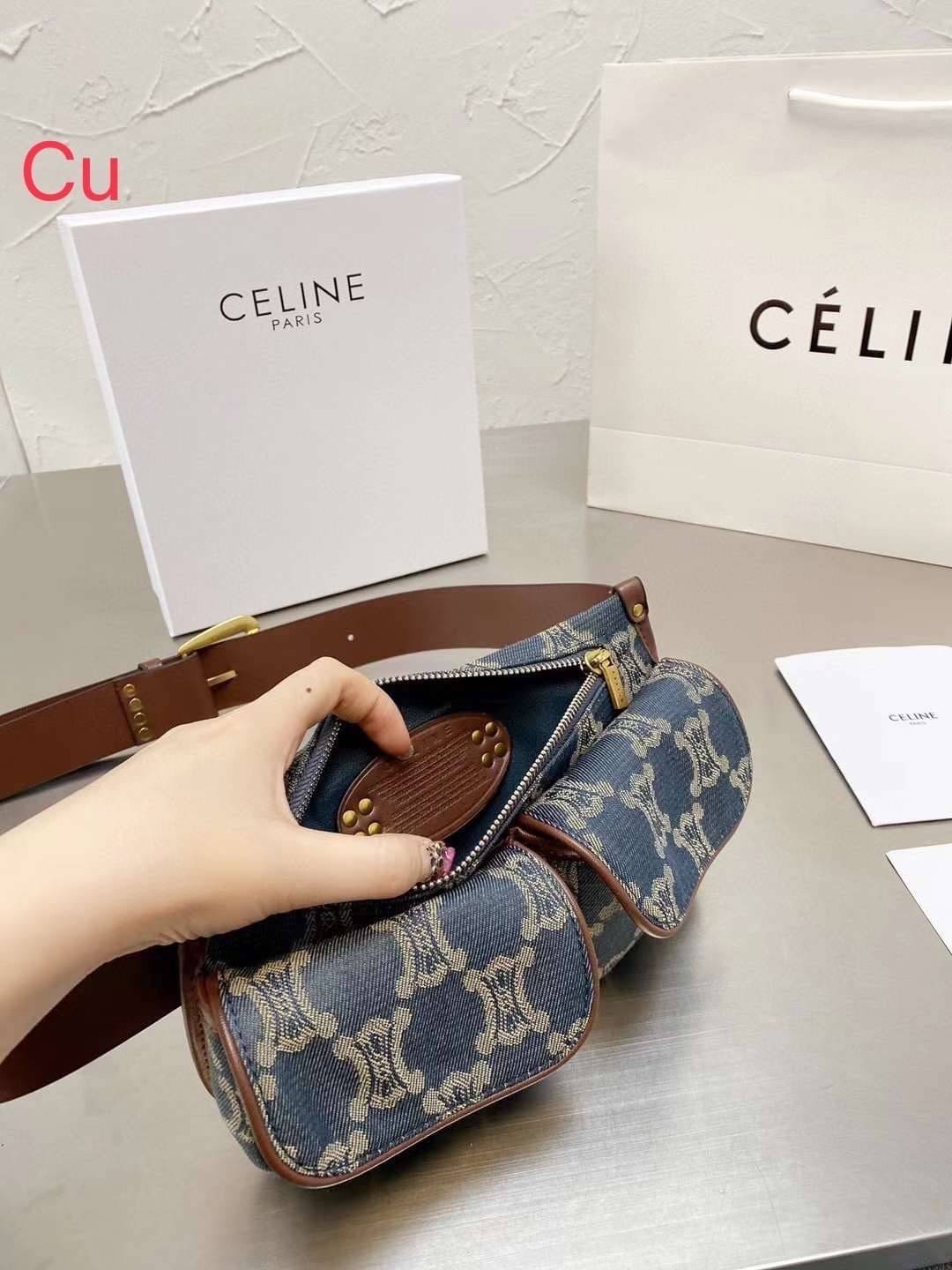 CELINE Macadam Denim Belt Bag / Celine Denim waist bag / Celine Denim Belt Bag กระเป๋าคาดอก/คาดเอวเซลีน งานผ้าแคนวาสเดนิมอย่างดี ใช้งานทน สายหนัง ภาพถ่ายจากงานขายจริง คุณภาพเทียบแท้ ใช้งานต่างประเทศได้