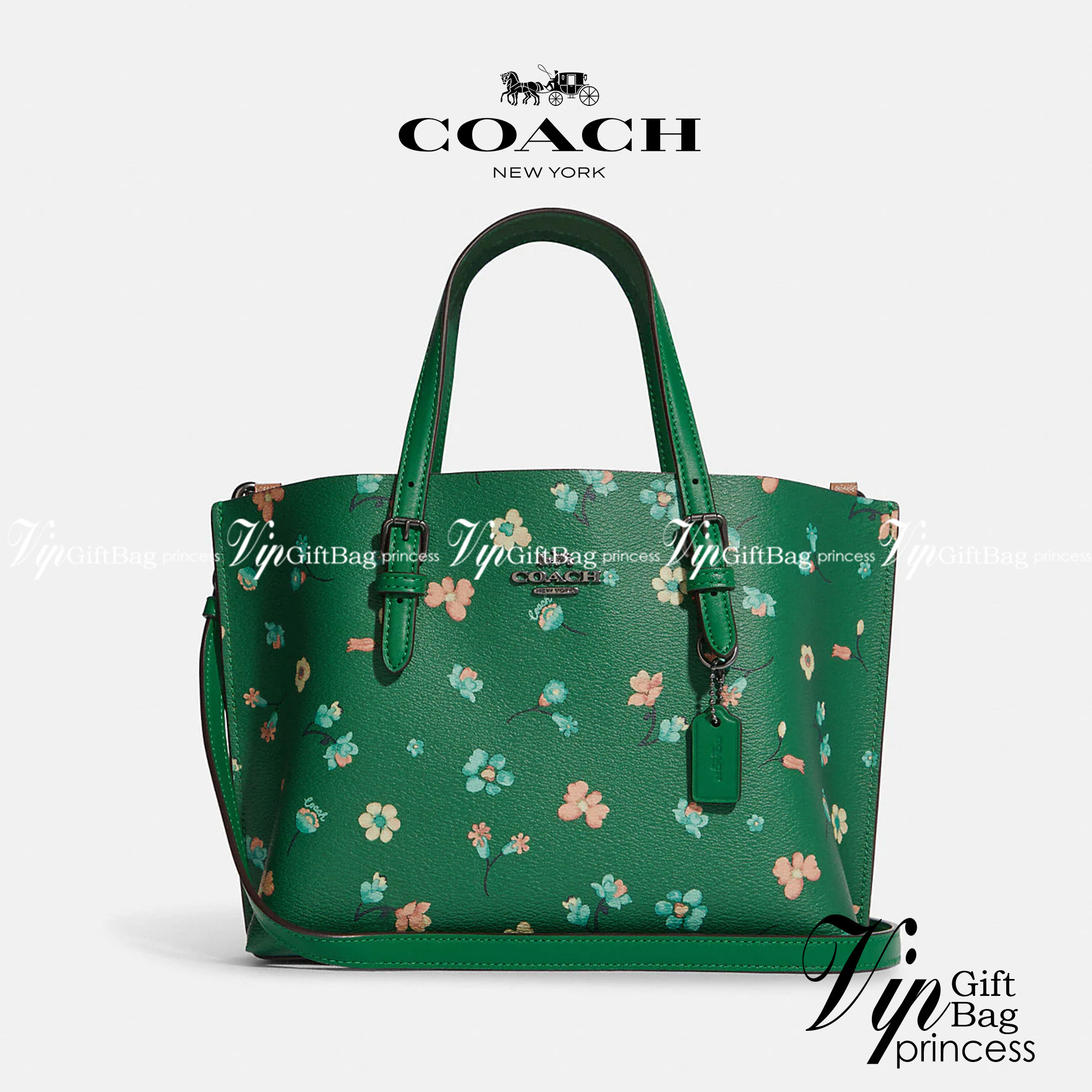 COACH C8613 MOLLIE TOTE 25 WITH MYSTICAL FLORAL PRINT คอลใหม่ล่าสุด ยังไม่เข้า shop ไทย สวยๆแบบไม่ต้องรอพรีฯให้ยาวนาน กับกระเป๋าโท้ทไซส์เล็กที่สาวๆต่างก็ต้องปักใจรัก สวยสมใจ ดีไซน์ลวดลายดอกไม้ คละเคล้าเต็มใบ สีสันสดใส น่าใช้สุดๆ วัสดุหนังแคนวาส ภายในโล่งก