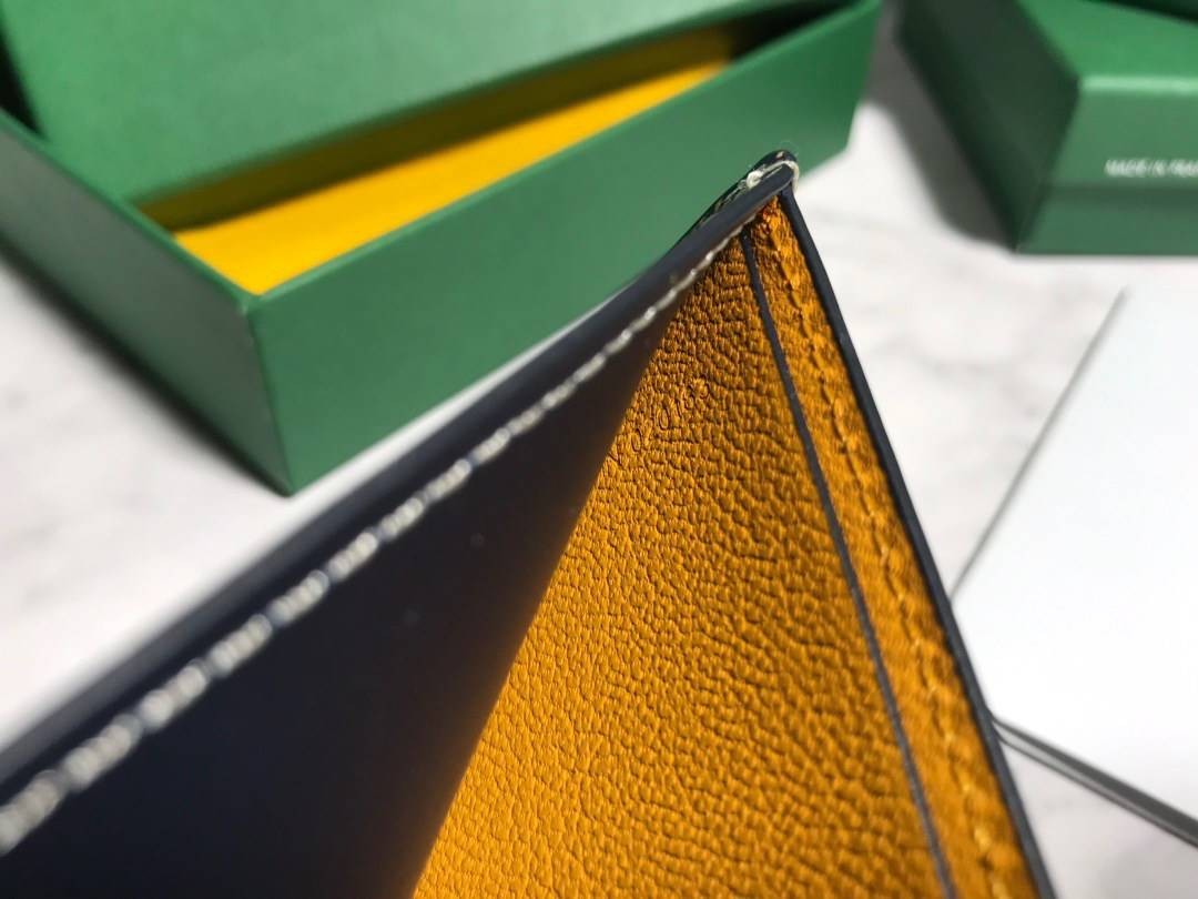 หนังแท้ GOYARD WALLET / GOYARD Victoire Bifold Wallet พร้อมส่งที่ไทย เกรดเทพออริจินอล หนังเกรดดีสุด กระเป๋าสตางค์ผู้ชายใบสั้น พร้อมกล่องเขียวแบรนด์สวยหรู อีกรุ่นที่ยอดขายไม่เคยตก ภาพสินค้าถ่ายจากงานขายจริง ใช้งานต่างประเทศได้เลยค่ะ