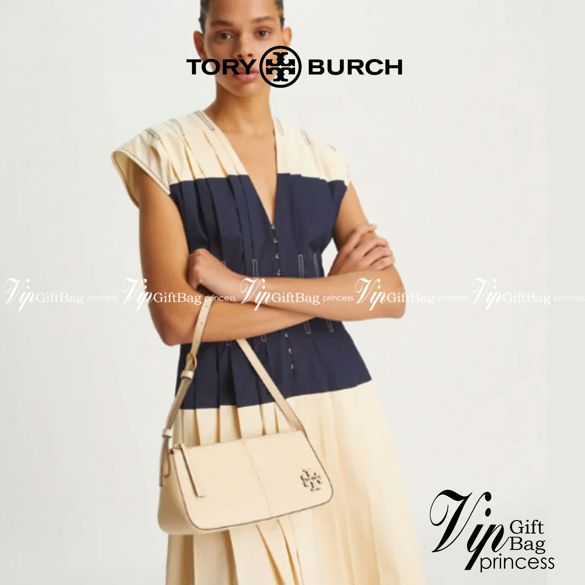 TORY BURCH MCGRAW WEDGE กระเป๋าสะพายไหล่ ทรงสวยไม่ซ้ำ ไม่เกร่อ!! สะดวกใช้งาน ดีไซน์เรียบแต่แฝงความหรู และคลาสสิคในตัว วัสดุหนังลูกวัว สัมผัสดี สวยคม เปิด-ปิดด้วยซิป ภายในเป็นช่องโล่ง มีช่องย่อยเก็บบัตร มาพร้อมสายสะพายในตัว ปรับได้อีกเล็กน้อย ไอเท็มนี้เหมา