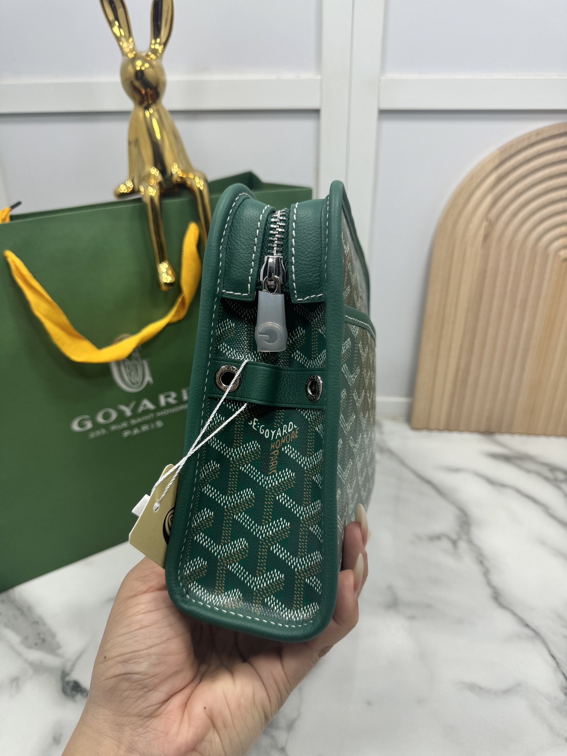 ORI หนังแท้ | Goyard Jouvence MM Toiletry Bag / Goyard Clutch bag กระเป๋าทรงคลัชกะทัดรัด เหมาะสำหรับการเก็บของในแนวตั้งและป้องกันการหกหรือรั่วไหล แคนวาสทำความสะอาดง่าย