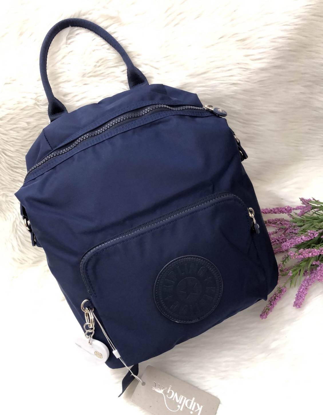 New arrival !!! Kipling Naleb Backpack 2018 พร้อมส่งที่ไทย ไม่ต้องรอพรีฯ กระเป๋าสะพายหลังดีไซน์น่ารัก เอาใจสาวๆยุคใหม่ วัสดุไนล่อนอย่างดี เสริมฟองน้ำ ด้านหน้ามีช่องซิปขนาดกลาง ใส่มือถือหรือของจุกจิกได้ค่ะ เปิดปิดช่องหลักแบบซิป ภายในโล่งกว้าง ใส่ของจุทีเดี