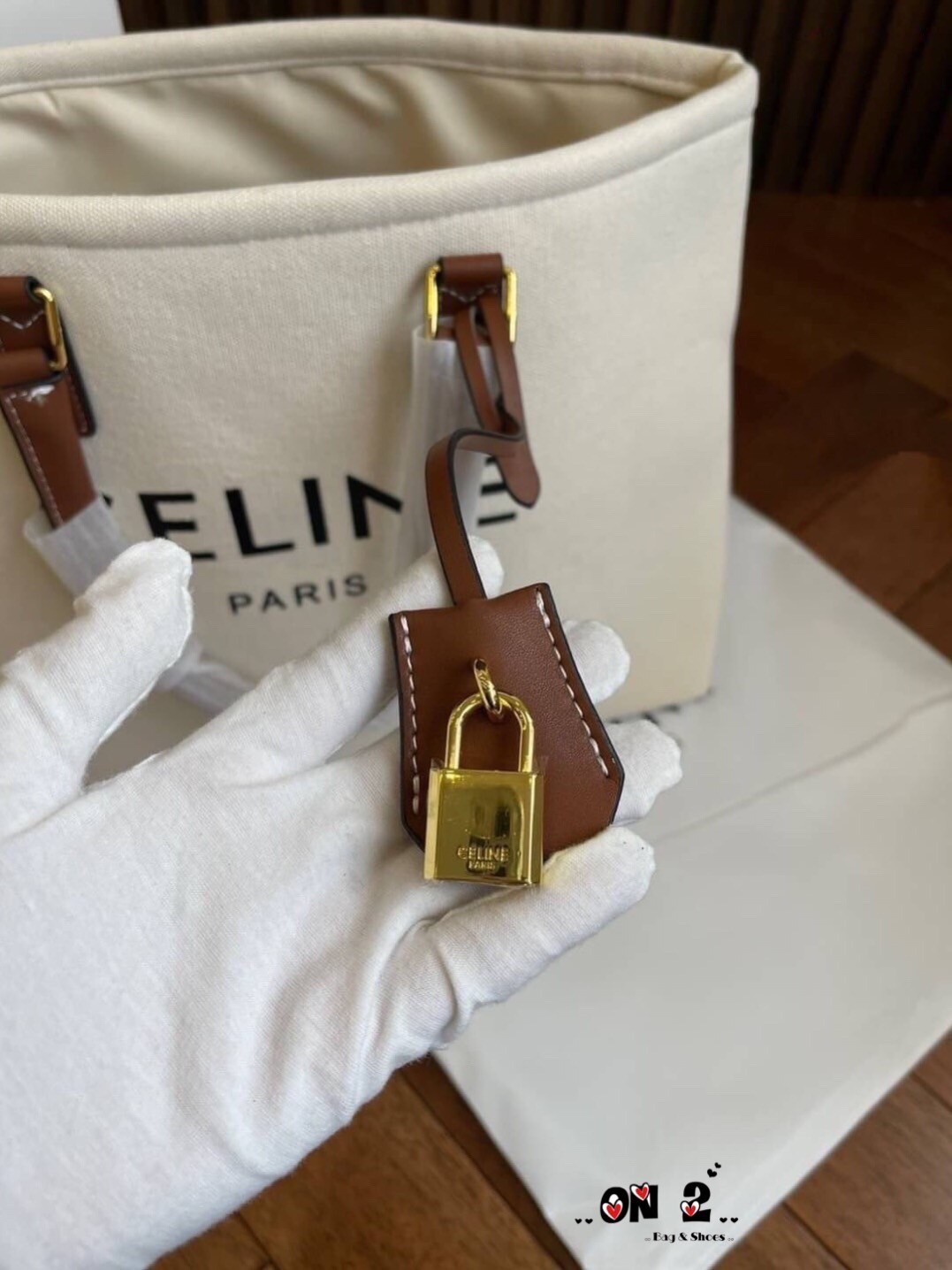 CELINE TOTE BAG / Celine Horizontal Cabas in Canvas with Celine print and calfskin 16" ไอเท็มสุดคิ้วท์ งานผ้าแคนวาสทรงชอปปิ้ง ตะเข็บสวย ปั๊มอะไหล่ ดีไซน์ทรง Shopping