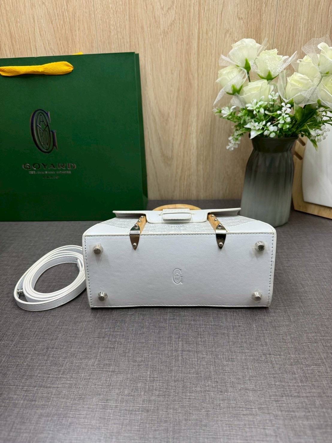 10 สี ORI หนังแท้ | GOYARD Saïgon Souple Mini Bag 20cm กระเป๋าถือ/สะพายดีไซน์หูจับไม้เป็นเอกลักษณ์ที่สวยหรูหราสง่างาม