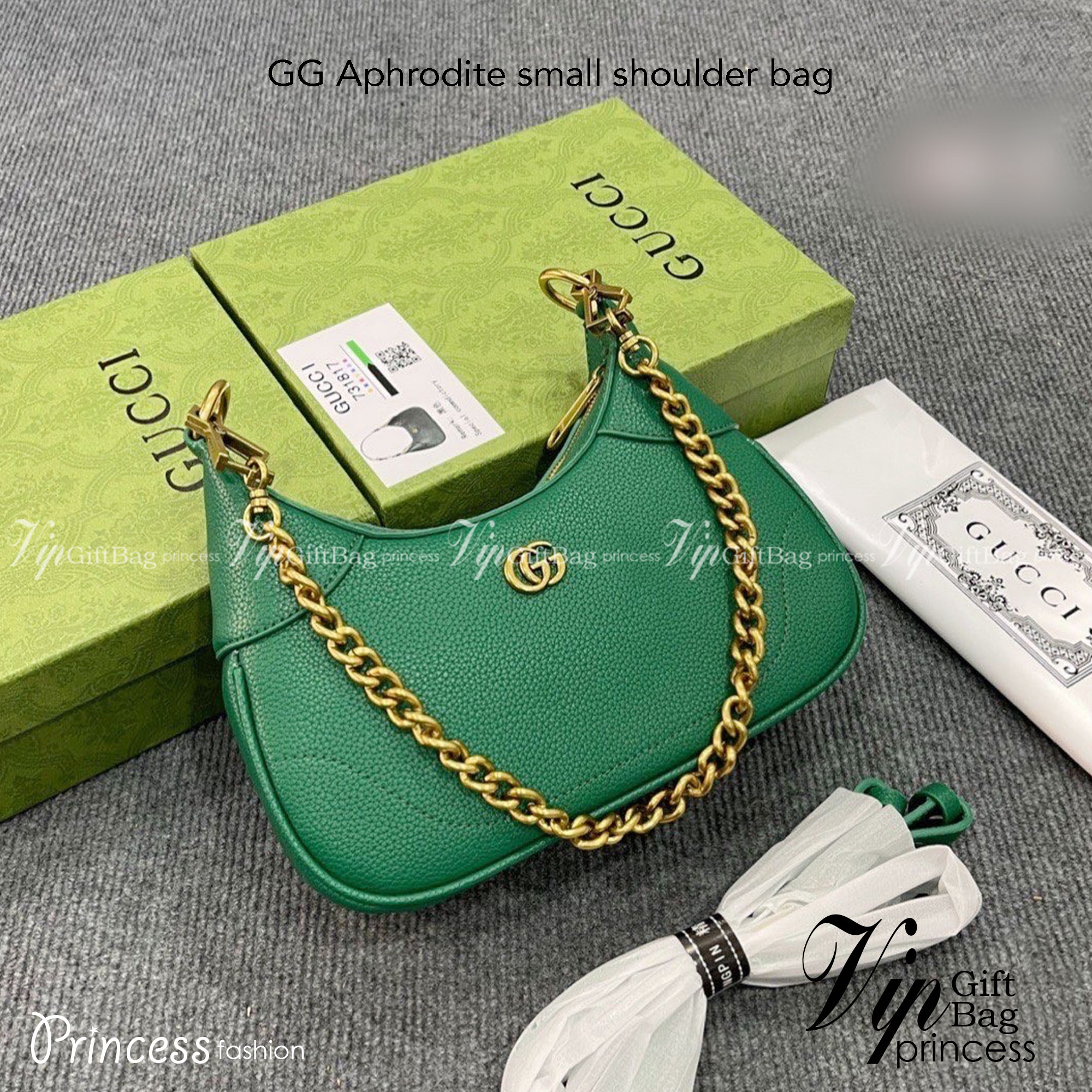 GUCCI Aphrodite small shoulder bag / GC crossbody pouch bag กระเป๋าสะพายทรงคลาสสิค ดีไซน์ย้อนยุคผสานความโมเดิร์นด้วยรูปทรงพอช ที่ใช้งานได้ทุกสไตล์ วัสดุหนังแคนวาส ทนทาน ภายในกระเป๋าเป็นช่องโล่ง สายสะพายมีลูกเล่นหลากหลาย มีให้ทั้งแบบโซ่คล้องไหล่ สายหนังที่
