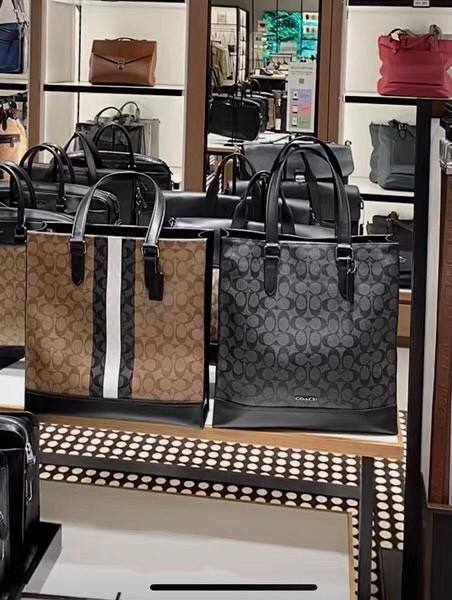 COACH GRAHAM STRUCTURED TOTE IN SIGNATURE CANVAS WITH VARSITY STRIPE C3232