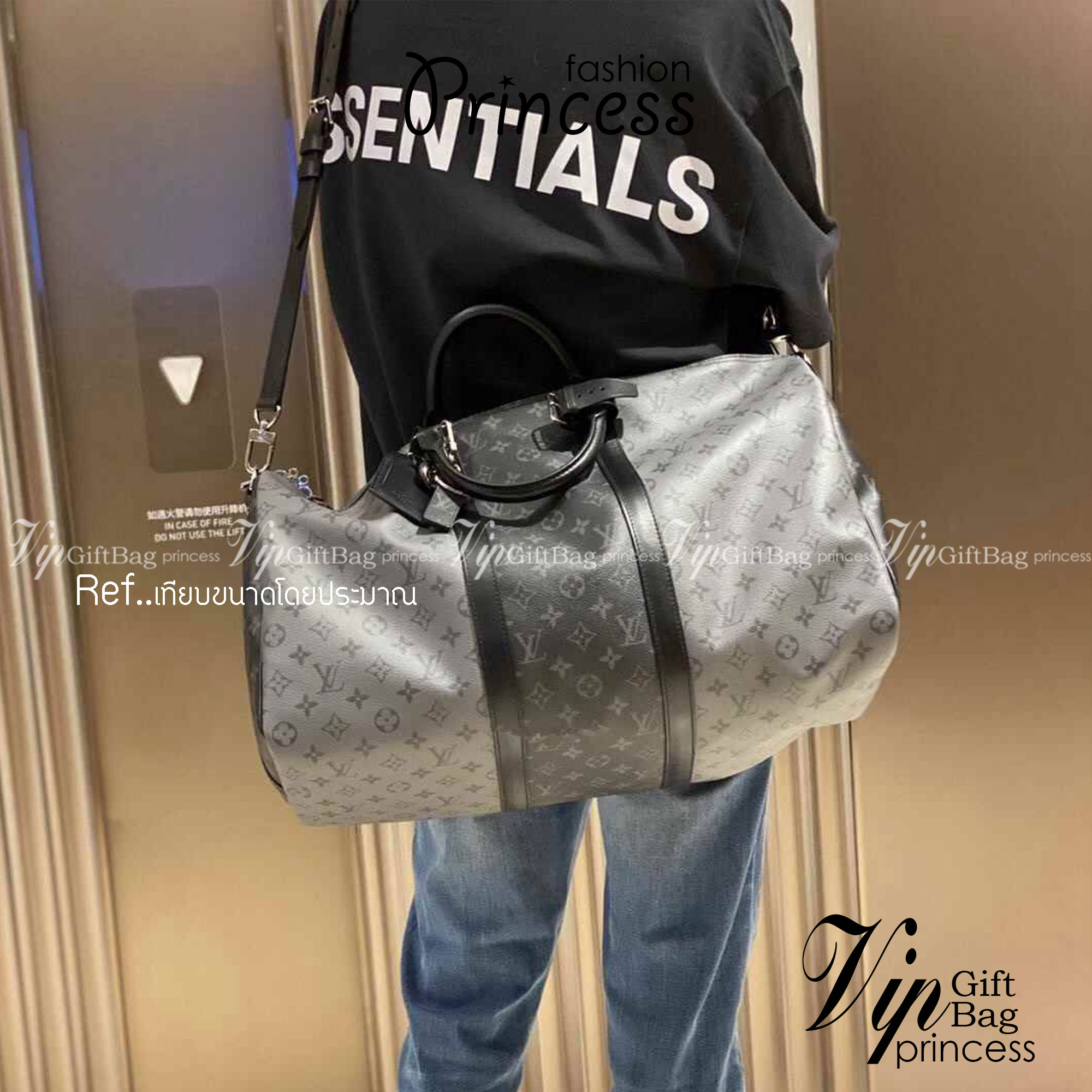 LV KEEPALL BANDOULIERE MONOGRAM ECLIPSE REVERSE กระเป๋าเดินทางสุดคลาสสิค ทึ่ใครๆก็เฝ้ารอ ไอเท็มที่จะทำให้การเดินทางไม่ธรรมดาอีกต่อไป ด้วยดีเทลความเป็นเอกลักษณ์ เรียบแต่หรู วัสดุหนังแคนวาสคุณภาพดี ลวดลายโมโนแกรม เปิด-ปิดด้วยซิปแน่นหนา มีกุญแจล็อคได้ มีสายส