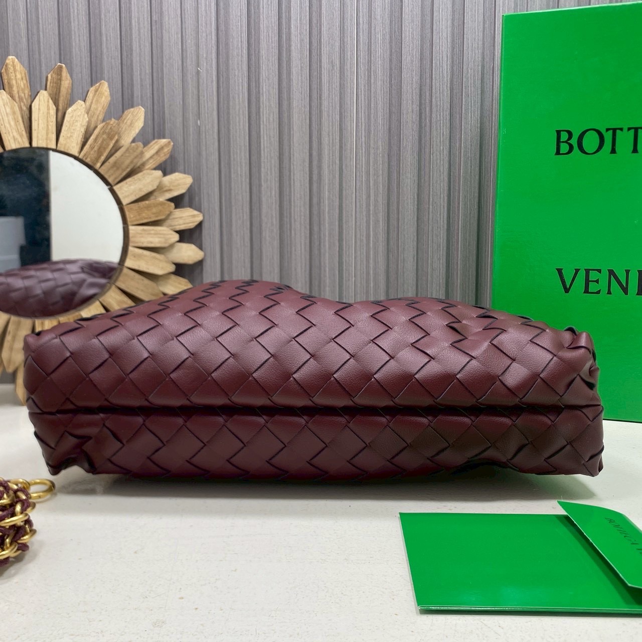 ORI หนังแท้ | Bottega Veneta Dustbag Notte Bag / Bottega Hobo Bag กระเป๋าสะพายดีไซน์สานเป็นเอกลักษณ์ เรียบง่ายไฮคลาส เชือกผูก พร้อมสายสะพายโซ่