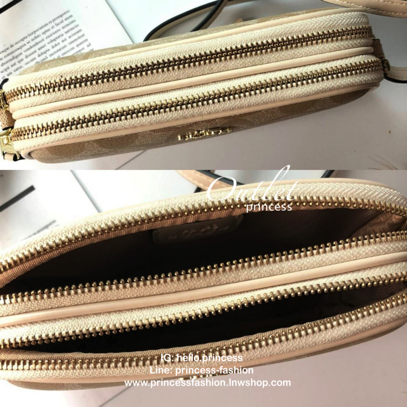 COACH MINI CROSSBODY BAGกระเป๋าสะพาน size mini วัสดุหนังลาย signature เปิด - ปิดด้วยซิป แบ่ง2 ช่องใหญ่ ภายในโล่ง ใส่ wallet สั้น มือถือได้ทุกรุ่น และของใช้จุกจิก พร้อมสายยาวถอด ปรับได้ค่ะ