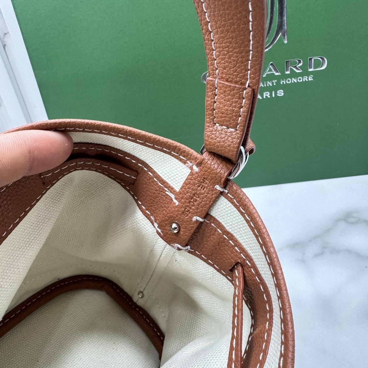 RI หนังแท้ | Goyard Petit Flot Mini bucket bag กระเป๋าสะพายทรงบัคเก็ต ไซส์มินิ ดูผู้ดีในตัว วัสดุหนังแคนวาสพิมพ์ลายสวยคม