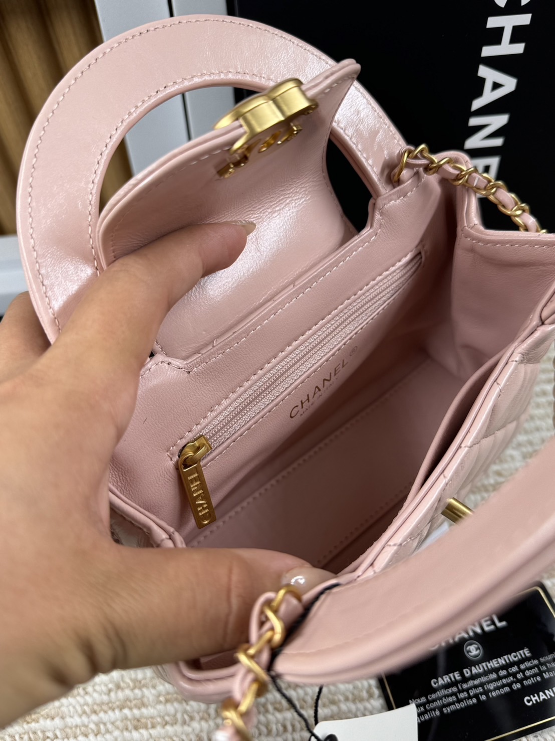 Chanel mini kelly flap bag เกรดออริ สลับแท้ 1:1 ใช้งานต่างประเทศได้