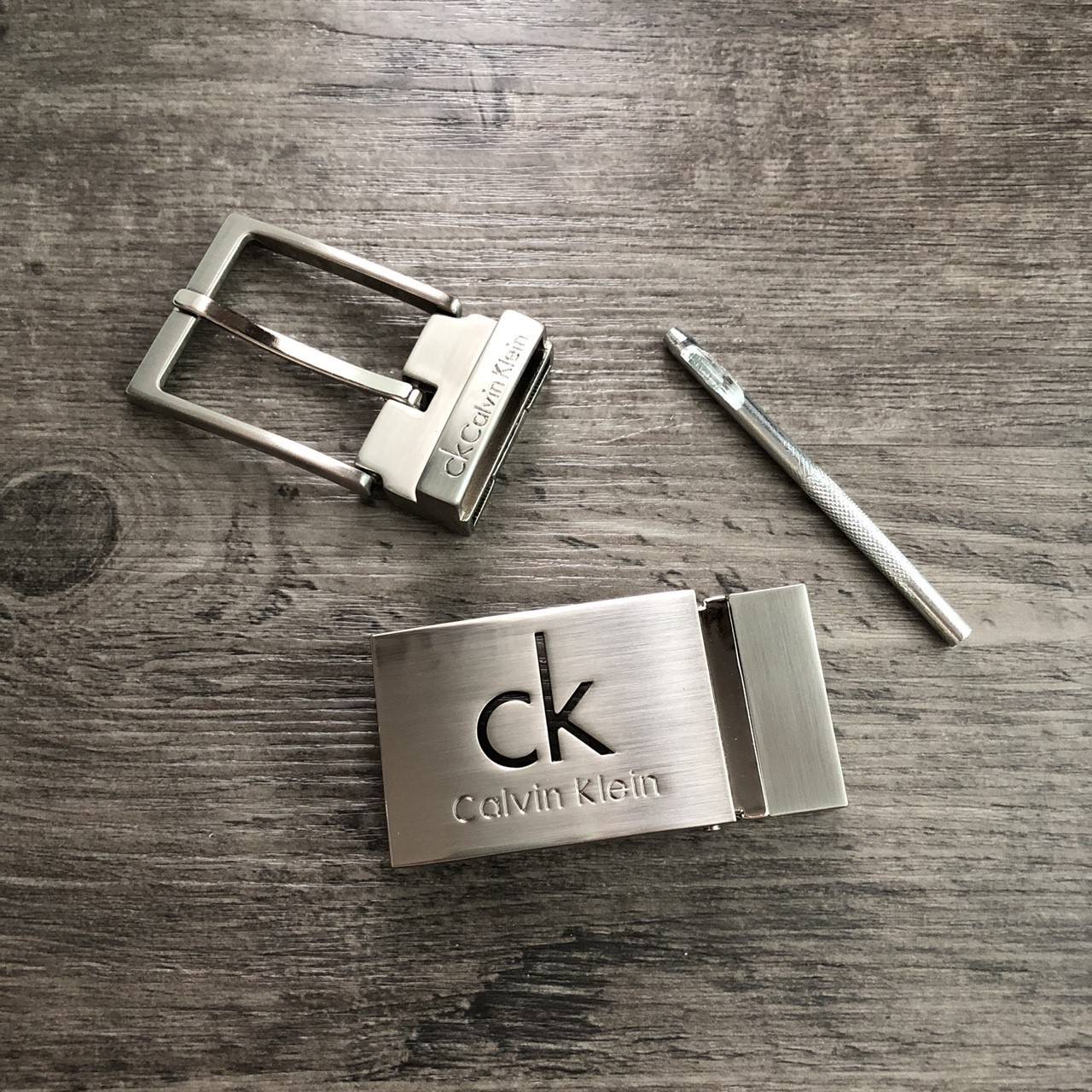 Calvin Klein Belt and Buckle Set เซตสุดคุ้ม!! เข็มขัด + หัวเข็มขัด 2 ชิ้น จะมอบเป็นของขวัญหรือใช้เองก็แนะนำค่ะ