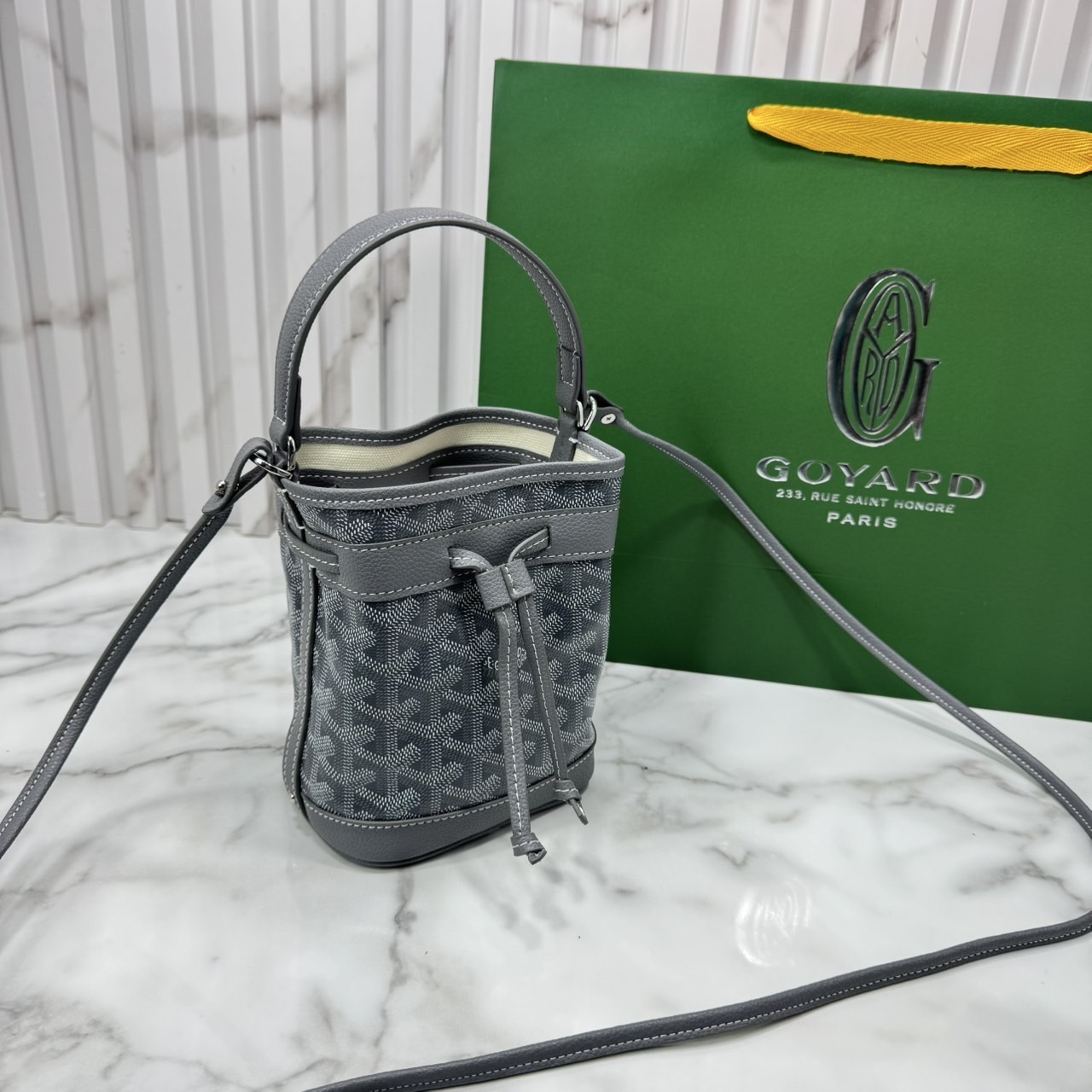 RI หนังแท้ | Goyard Petit Flot Mini bucket bag กระเป๋าสะพายทรงบัคเก็ต ไซส์มินิ ดูผู้ดีในตัว วัสดุหนังแคนวาสพิมพ์ลายสวยคม