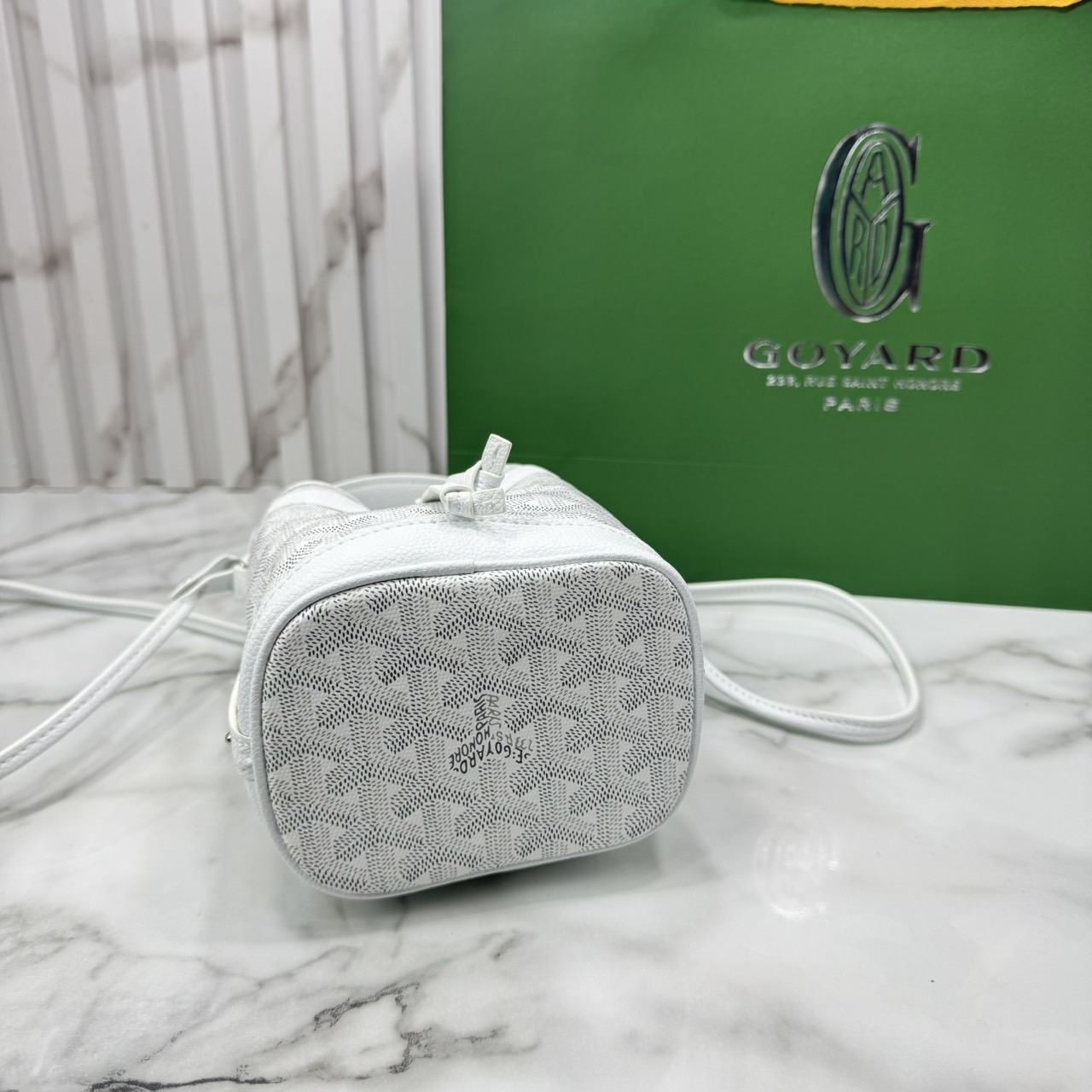 RI หนังแท้ | Goyard Petit Flot Mini bucket bag กระเป๋าสะพายทรงบัคเก็ต ไซส์มินิ ดูผู้ดีในตัว วัสดุหนังแคนวาสพิมพ์ลายสวยคม