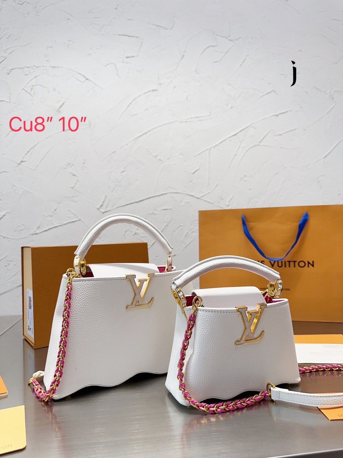 พร้อมส่ง 3 สี 🥂 LV Capucines Top Handle Bag / LV Makes Waves With Its New Capucines แบบใหม่แบบสับ น่ารักมากเว่อร์ ฐานกระเป๋าดีไซน์เวฟ โค้งน่ารัก