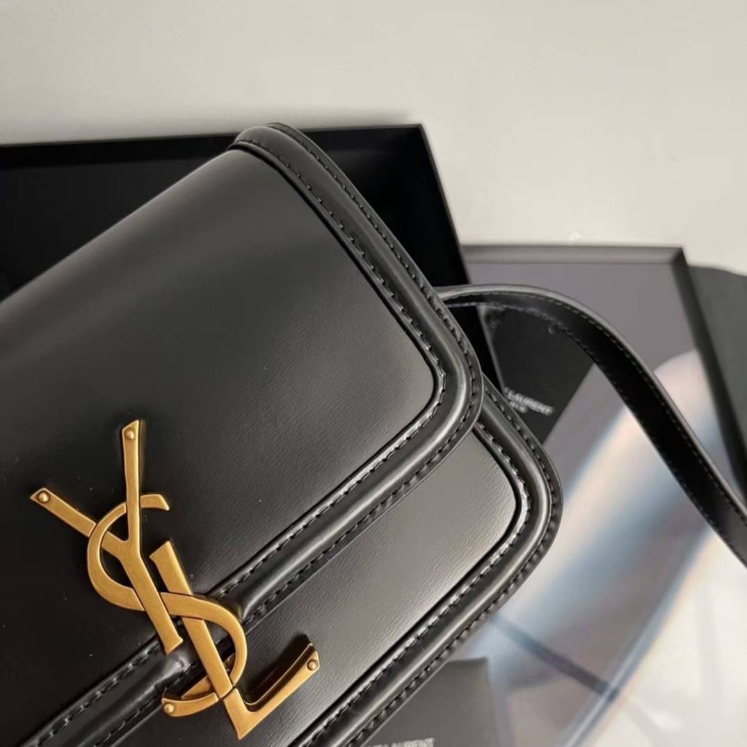 YSL Solferino crossbody bag 19cm คอลเล็คชั่นน้องโรเซ่ ROSE BLACKPINK ที่สุดแห่งความคลาสสิก เกรดออริจินอล หนังสวยมาก กระเป๋าสะพายรุ่นที่สาวๆ ทุกคนควรมีติดตู้ ภาพถ่ายจากงานขายจริง สวยตามรูป ไม่ผิดหวังค่ะ