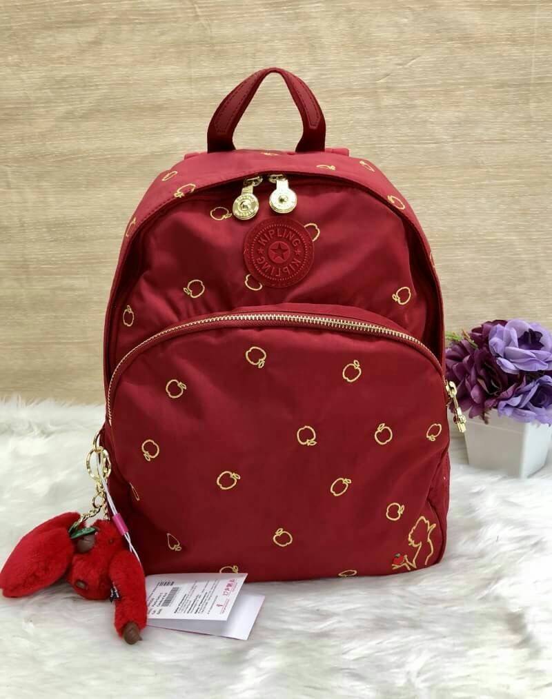 New arrival!! Kipling Disney’s Snow White Paola Satin Backpack Factory oem HK พร้อมส่ง!! กระเป๋าสะพายหลังรุ่นใหม่ล่าสุด ต้อนรับตรุษจีนและวาเลนท์ไทน์ ปี 2018 วัสดุไนล่อนคุณภาพสูง ช่องซิปหน้ากว้าง ใส่สัมภาระได้จุ เปิดปิดกระเป๋าช่องหลักแบบซิปคู่ อะไหล่อย่างด