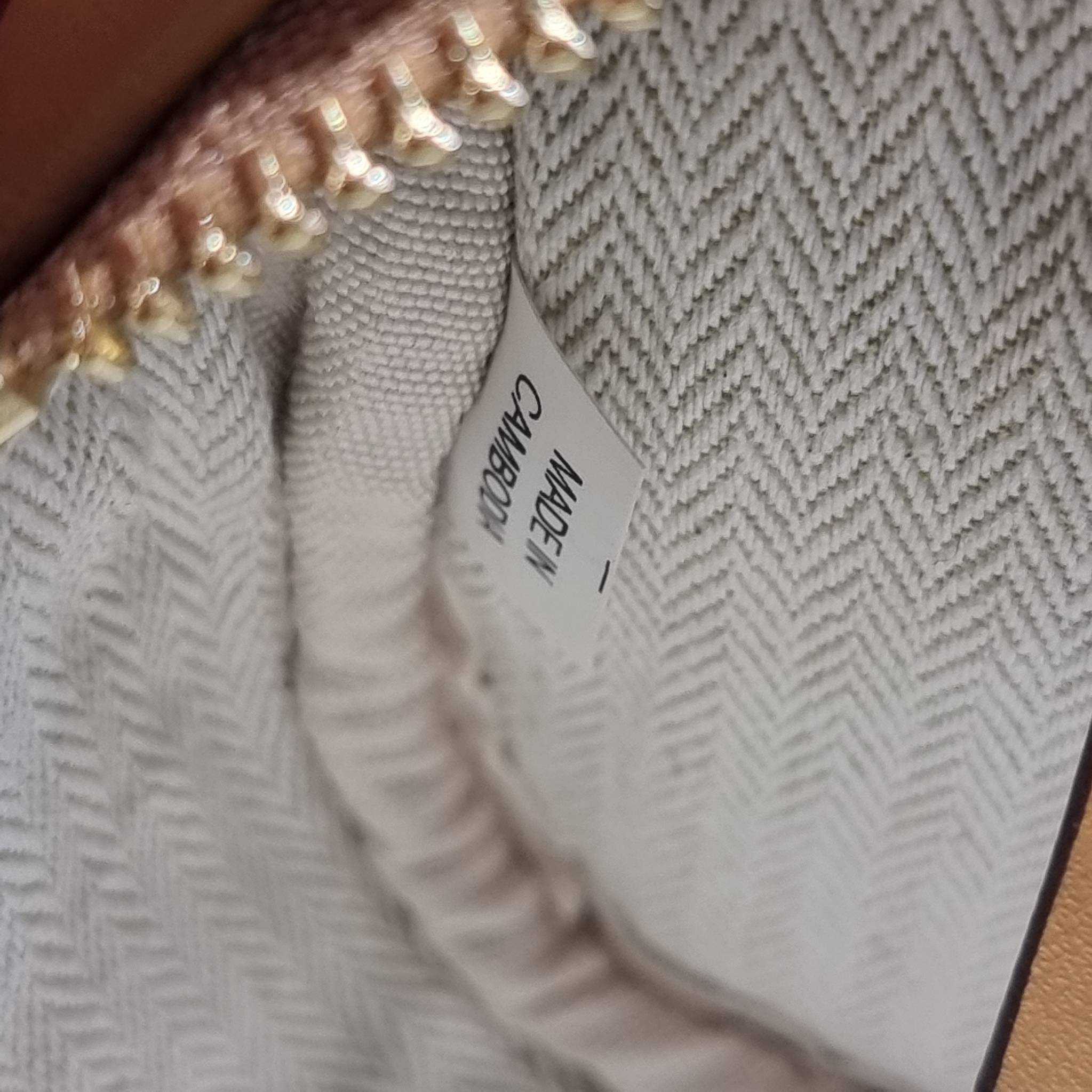 TORY BURCH KIRA CHEVRON SMALL CAMERA BAG / TORY CAMERA BAG / TORY BAG พร้อมส่ง 4 สี กระเป๋าสะพายทรงกล้อง ขนาดกะทัดรัด ไซส์สะพายคล่องตัว ดูหรู ลูกคุณหนู