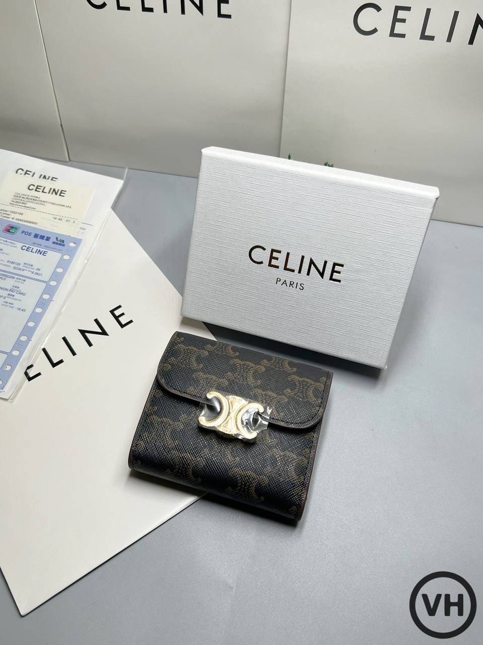 ORI หนังแท้ | CELINE Wallet / CELINE SMALL TRIFOLD WALLET IN TRIOMPHE CANVAS กระเป๋าสตางค์ใบสั้น 3 พับ กระเป๋าสตางค์เซลีน