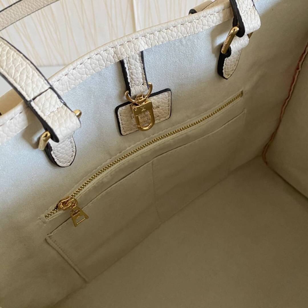 พรีเมี่ยมกิ๊ฟแท้ 100% 】พร้อมส่งที่ไทย!! ที่นี่ที่เดียว Louis Vuitton Shopping Bag Pastel Collection งานหนังแท้ทั้งใบ สีพาสเทลสวยละมุนมากค่ะ มีจำนวนจำกัดนะคะ