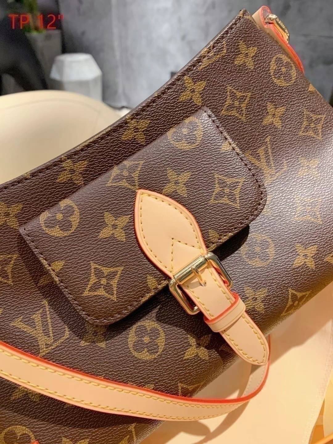 LV Shoulder Bag LV Crossbody Bag / LV Sologne Crossbody Monogram ภาพถ่ายจากงานขายจริง ใช้งานต่างประเทศได้