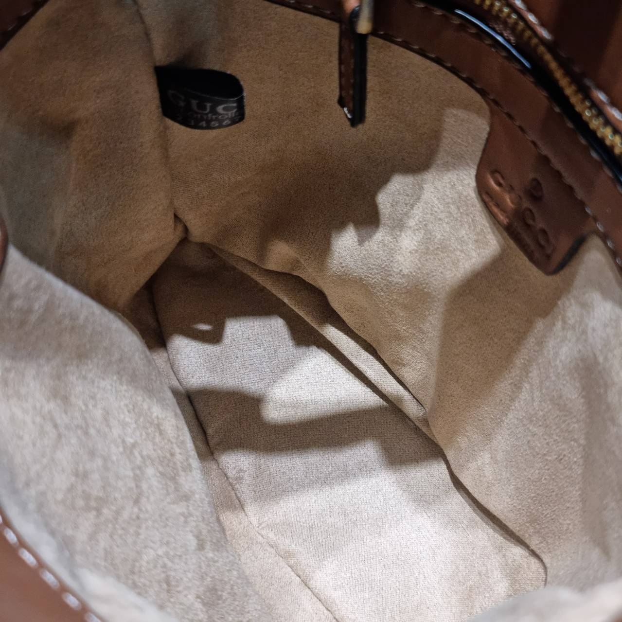 GUCCI 73 mini bucket bag คอลเลคชั่นใหม่พร้อม box set โทนสีใหม่ของแบรนด์ สุดยอดของความมีกิมมิคไม่เหมือนใคร วินเทจเรียบหรู