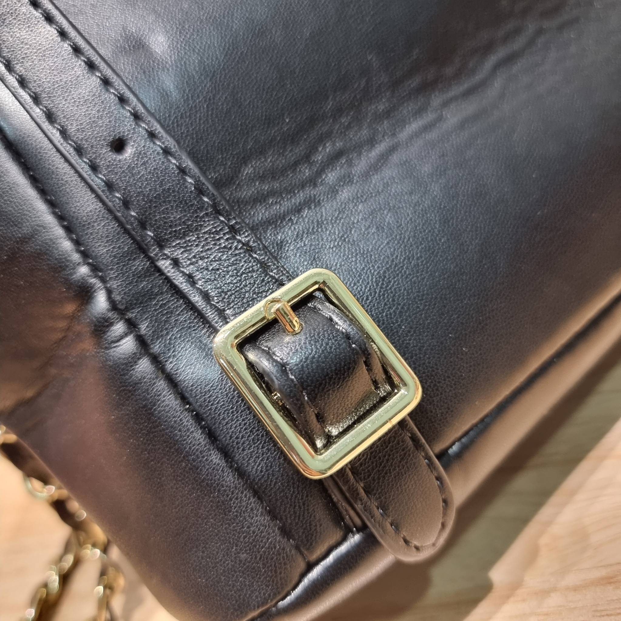 CHANEL duma backpack Black กระเป๋าเป้ ไซส์น่ารัก รูปทรงทันสมัย วัสดุหนังแกะสัมผัสนิ่ม ดีเทลความสวยมากมาย