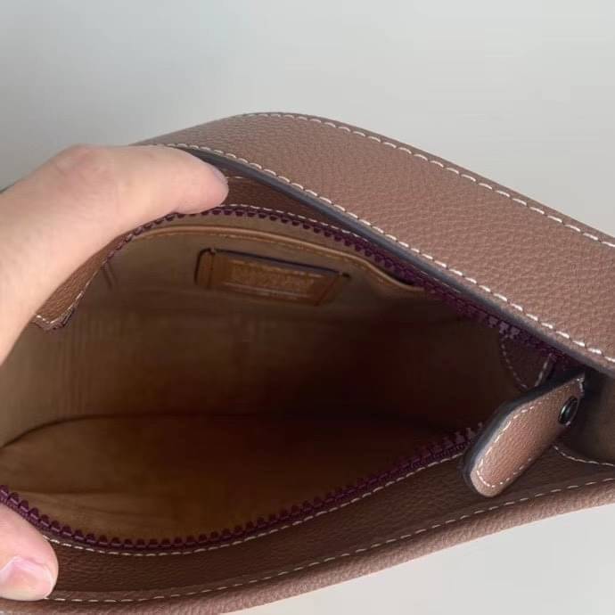 Coach Emery Crossbody 21 With Horse And Carriage Print 89142 พร้อมส่งที่ไทย