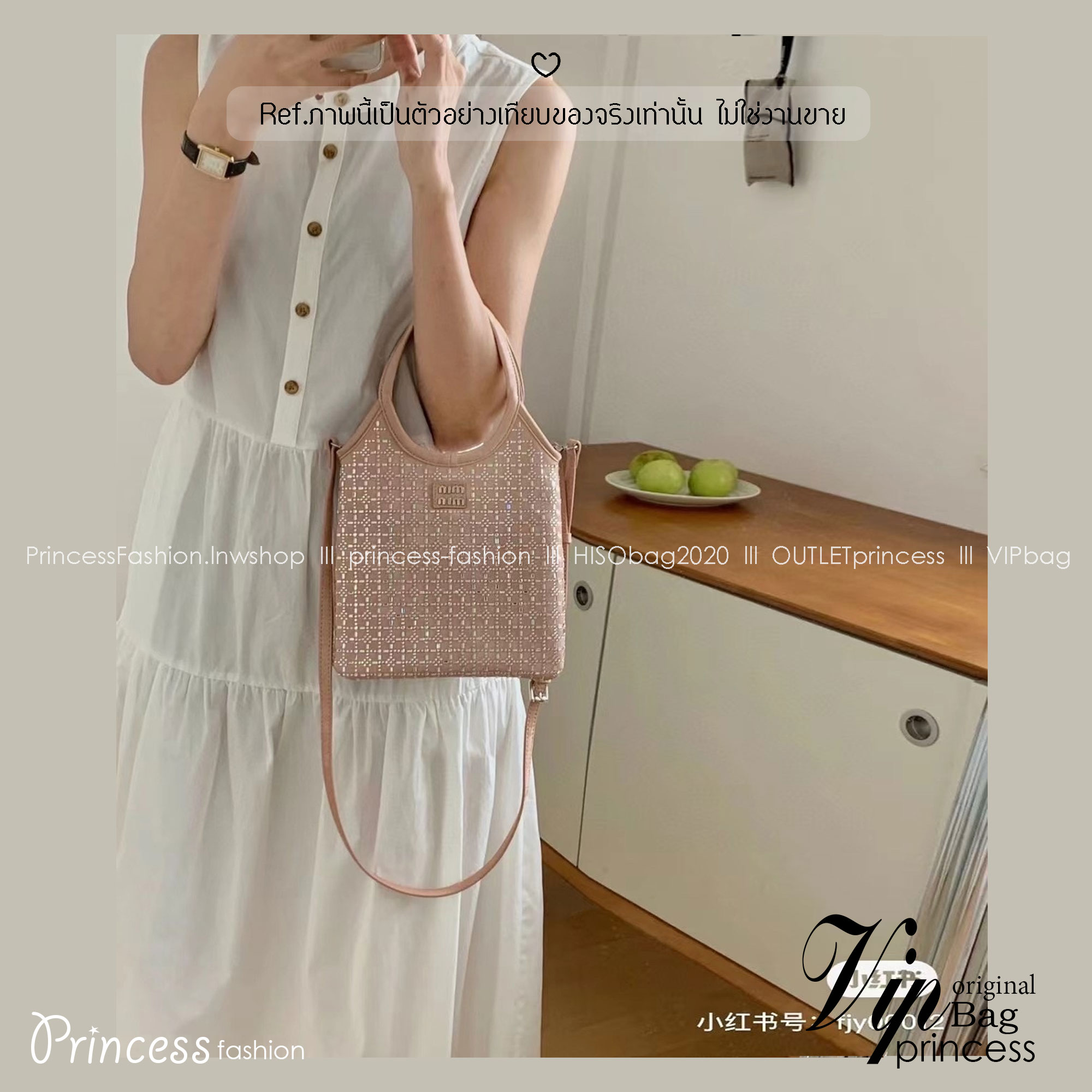 MIU MIU small crystals net tote bag กระเป๋าทรงโท้ทไซส์เล็ก น่ารัก สุดคิ้วประดับคริสตัลสวยงามที่สุด เอาใจสาวๆ สายหวาน ไอเท็มใหม่รีบมีใช้ก่อนใคร สวยก่อนใครได้แล้วน้า