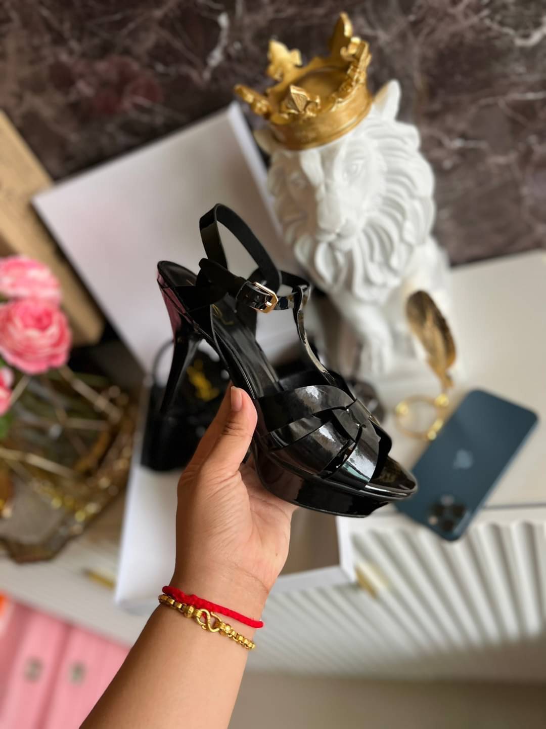 YSL TRIBUTE HEEL / SAINT LAURENT TRIBUTE HEEL / YSL HIGH HEEL เกรดออริจินอล รองเท้าส้นสูงแบรนด์หรู ที่สาวๆ ทุกคนควรมี ไว้ออกงานหรือใส่ทำงานได้ คู่นี้คือปังได้ตลอดกาล เพิ่มความสูงเพรียว สวยหรูมากค่ะ