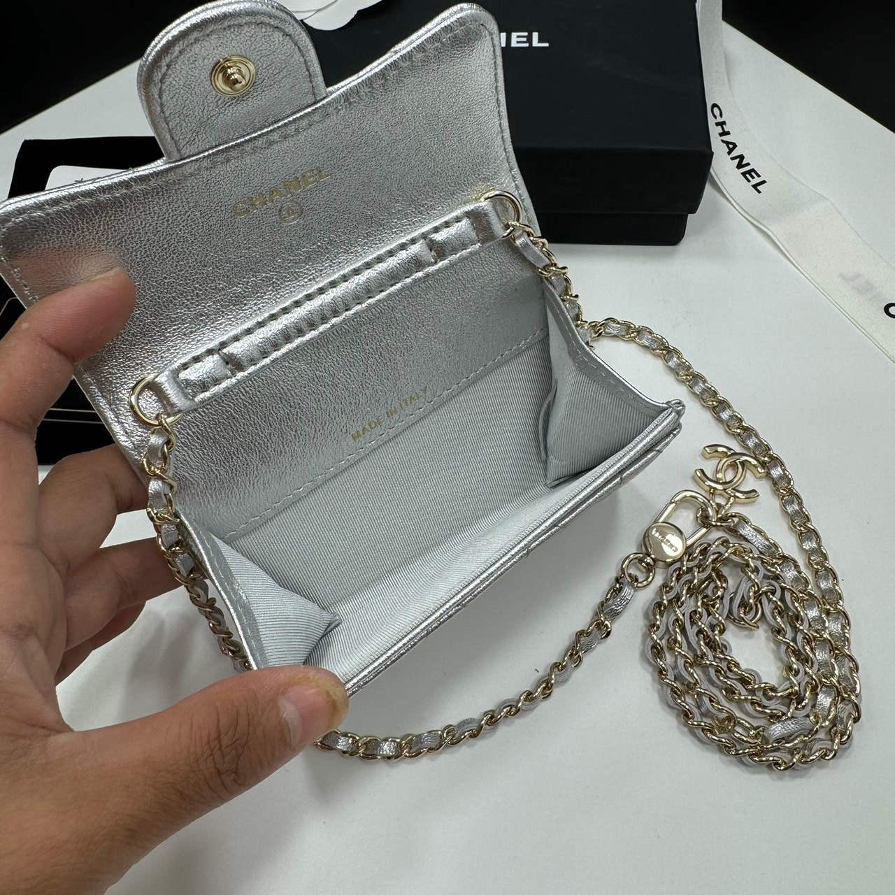 CHANEL mini wallet on chain crossbody กระเป๋าสตางค์พร้อมสายสะพายไซส์มินิ เกรดออริ 1:1 ใช้งานต่างประเทศได้ ภาพถ่ายจากงานขายจริง