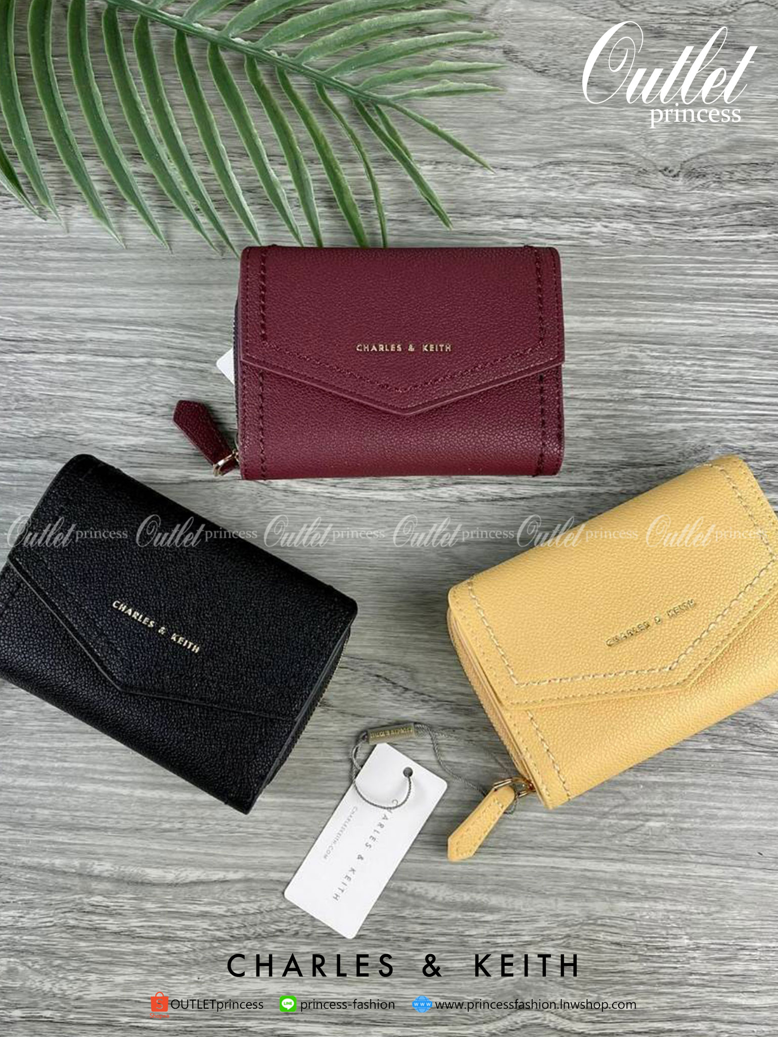 CHARLES & KEITH ENVELOPE SMALL WALLET กระเป๋าเงินใบกลาง วัสดุหนังพิมพ์ลายสีสวยน่ารัก ด้านหน้าปั๊มโลโก้แบรนด์ เปิดปิดด้วยกระดุมแม่เหล็ก