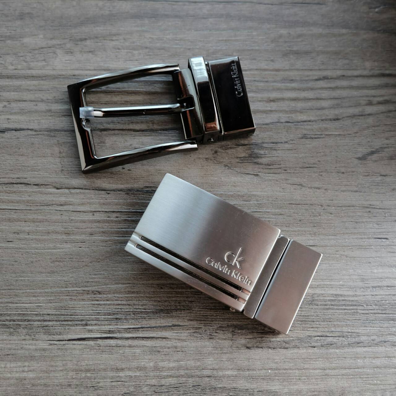 Calvin Klein Belt and Buckle Set (No.01) Set สุดคถเม เข็มขัด + หัวเข็มขัด 2 ชิ้น จะะมอบเป็นของขวัญหรือใช้เองก็แนะนำเลยค่าา
