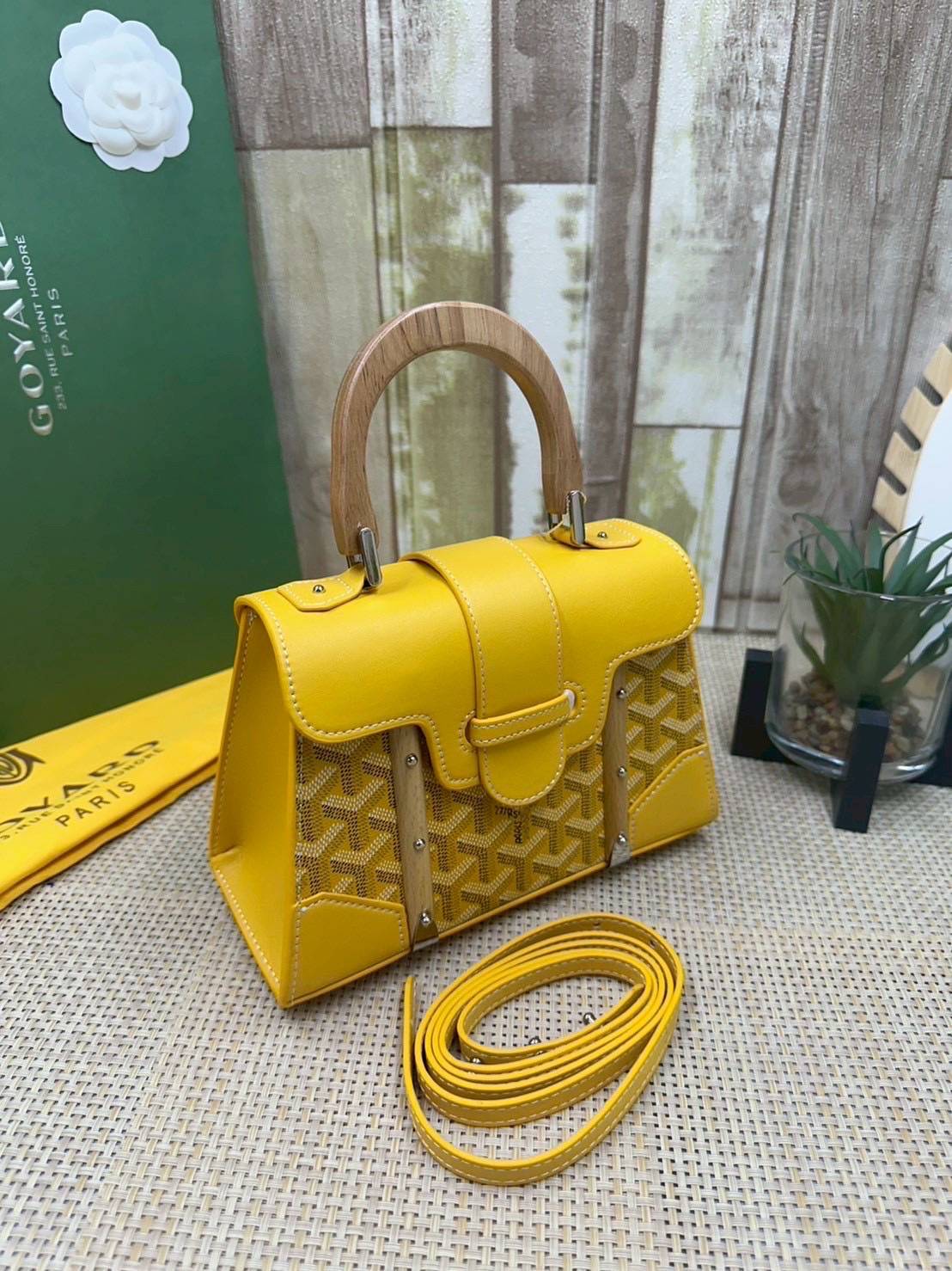 10 สี ORI หนังแท้ | GOYARD Saïgon Souple Mini Bag 20cm กระเป๋าถือ/สะพายดีไซน์หูจับไม้เป็นเอกลักษณ์ที่สวยหรูหราสง่างาม