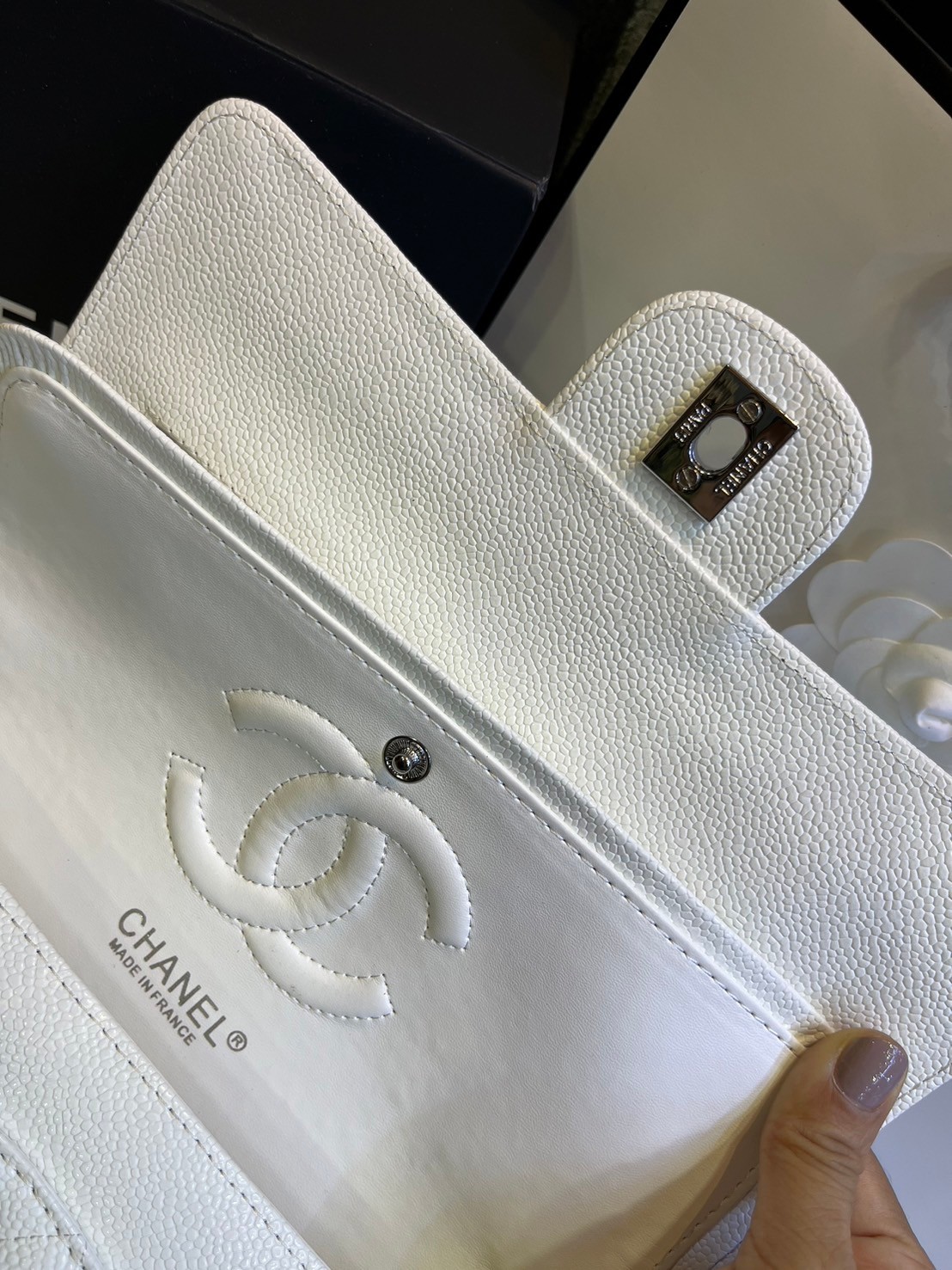 พร้อมส่งโทนพาสเทล CHANEL Classic in Pastel 25cm กระเป๋าสะพายรุ่นยอดนิยมเรียบหรู เกรดออริ 1:1 ใช้งานต่างประเทศได้ ภาพถ่ายจากงานขายจริง