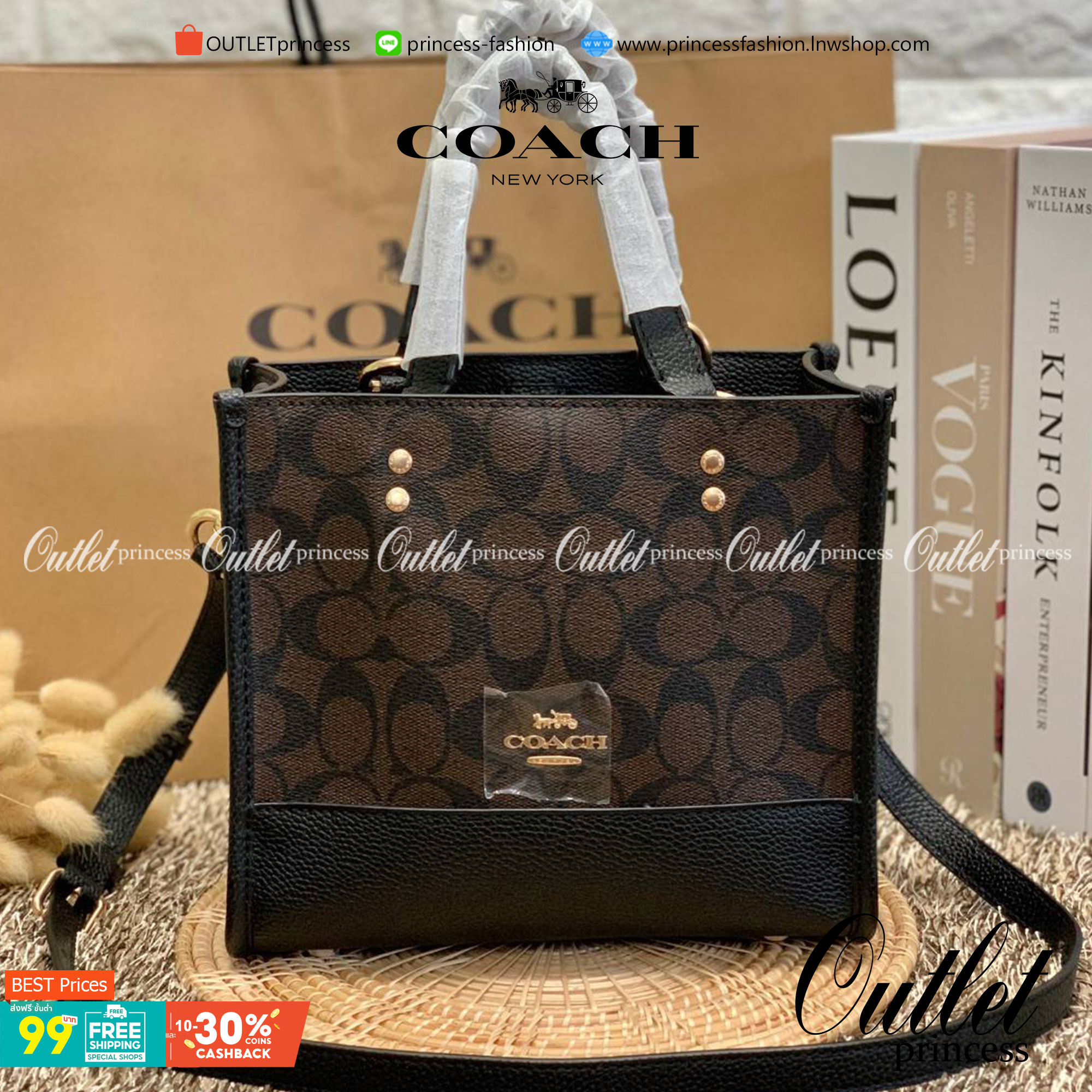 น่าใช้มากๆ สวยเกินราคาไปเลยจร้าา😘 COACH FIELD TOTE 22 SMALL BAG ((C5122)) พร้อมส่งความสวยที่ไทยค่ะ! กระเป๋าหิ้วหรือสะพายข้างได้ หนังแท้นิ่ม ใบจริงสวยมากๆเลยค่ะ ปากกระเป๋าแบบกระดุมแม่เหล็ก ภายในกว้างใส่ของจำเป็นของสาวๆได้เยอะเลย มีช่องซิปและช่องเล็