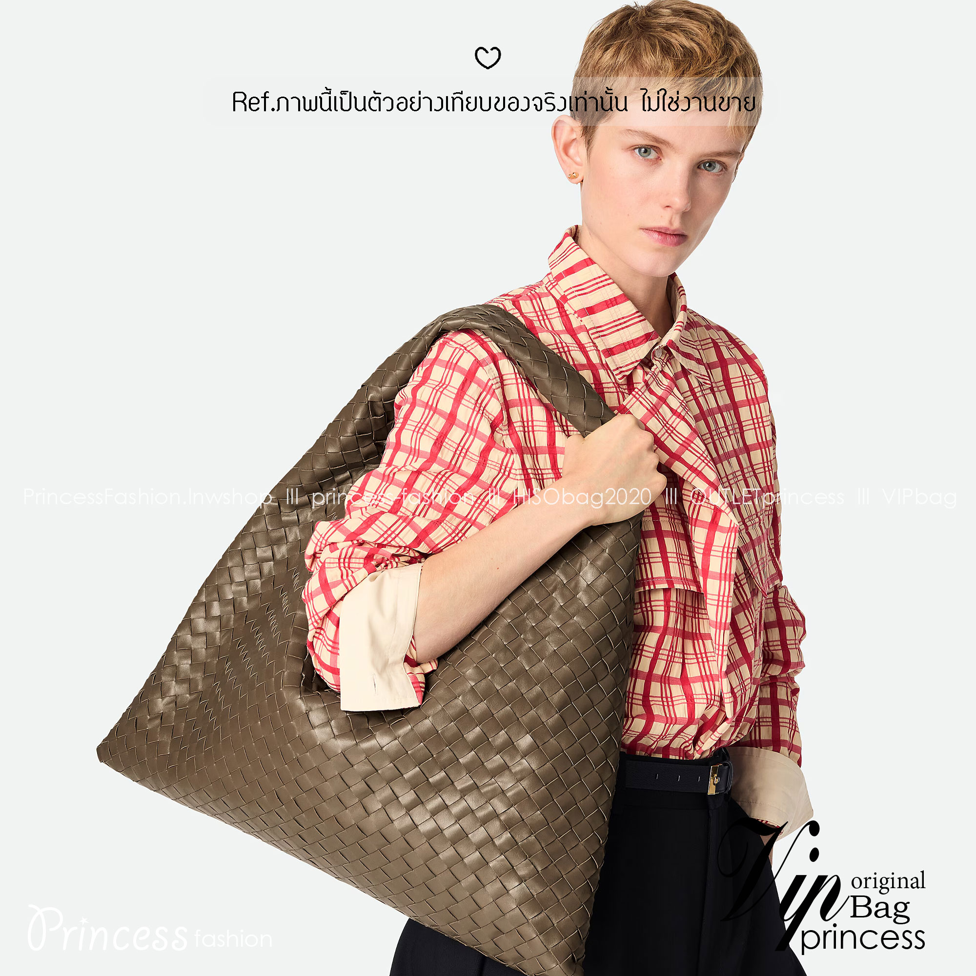 BOTTEGA Large Hop Shoulder Bag 48cm / BOTTEGA Hobo Bag กระเป๋าสะพายไหล่ใบใหญ่ จุของได้เยอะมาก ดีไซส์สานเป็นเอกลักษณ์สวยงาม