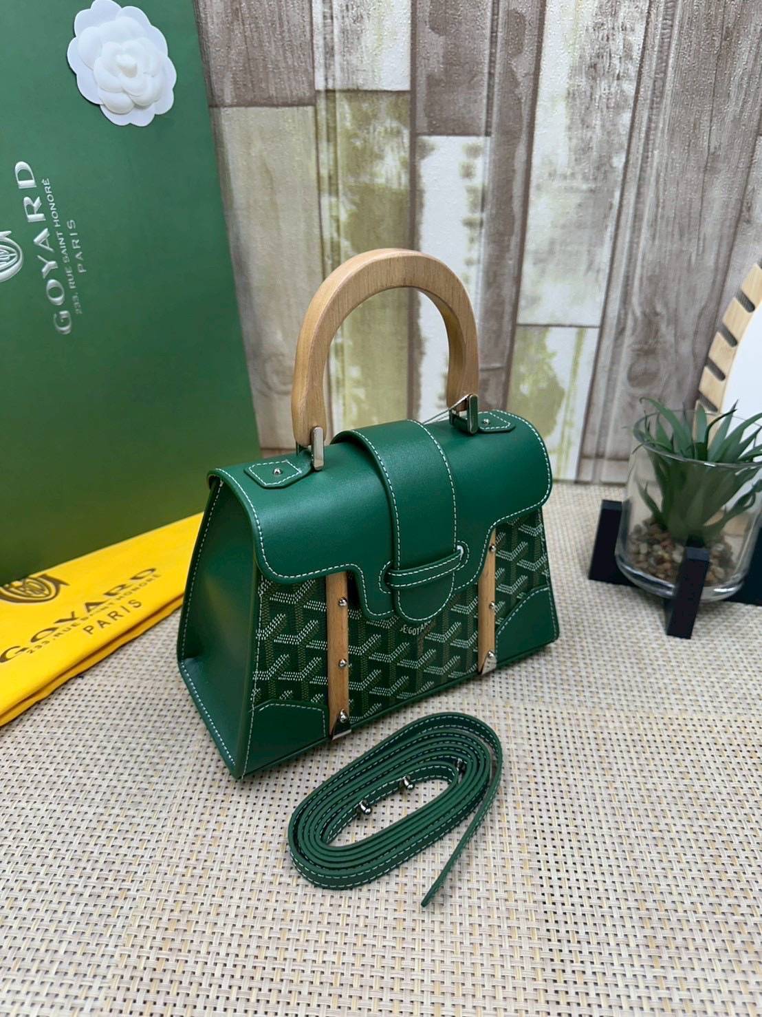 10 สี ORI หนังแท้ | GOYARD Saïgon Souple Mini Bag 20cm กระเป๋าถือ/สะพายดีไซน์หูจับไม้เป็นเอกลักษณ์ที่สวยหรูหราสง่างาม