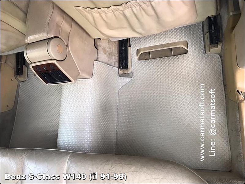 ยางปูพื้นรถยนต์ Benz S-Class W140 (1991-98) พรมกระดุมเม็ดเล็กpvc สีครีม