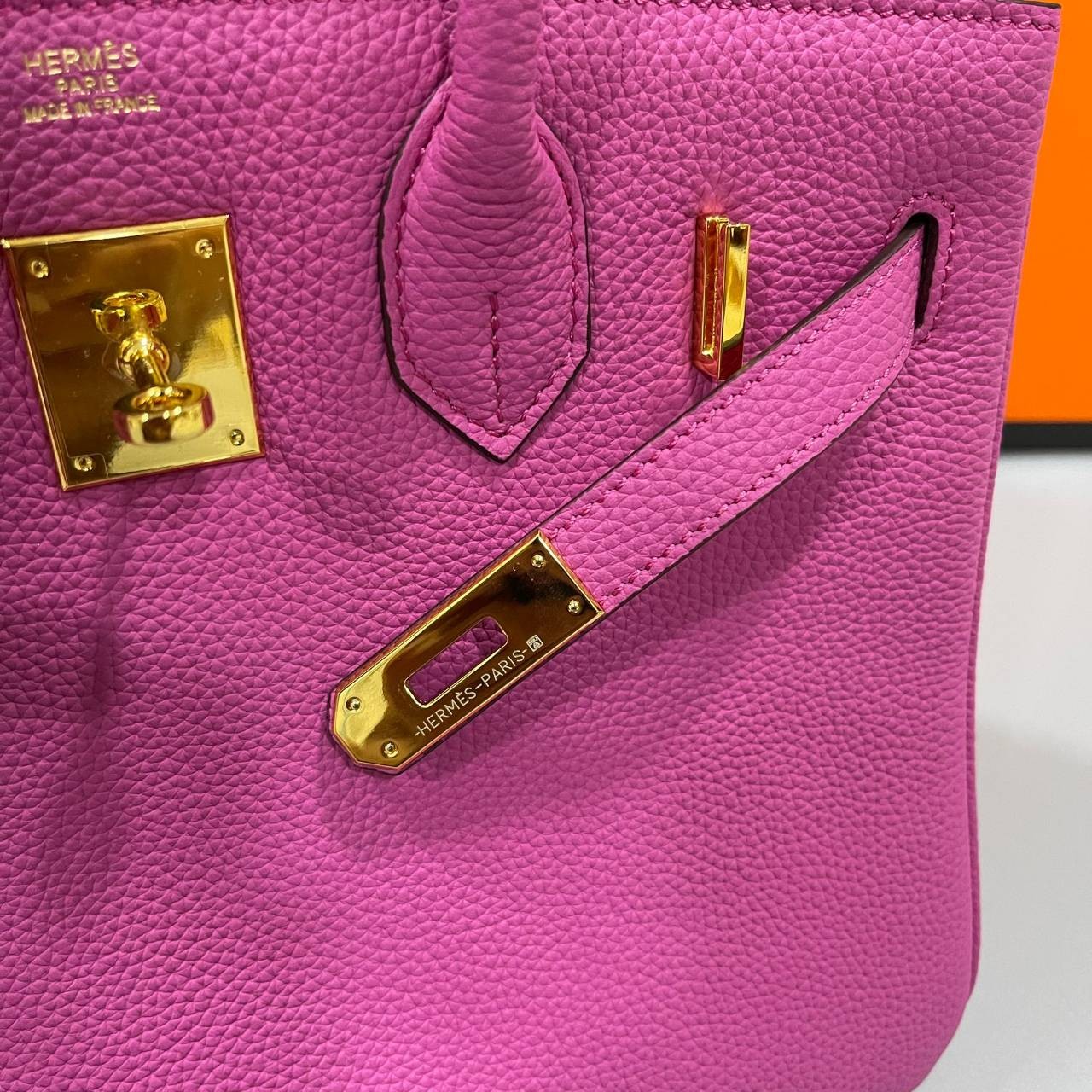 หนังแท้ Hermes BIRKIN 25CM epsom in MAUVSSYLESTE COLOR FULL HANDMADE GOLD HARDWARE เกรดออริจินอล ภาพสินค้าถ่ายจากงานขายจริง