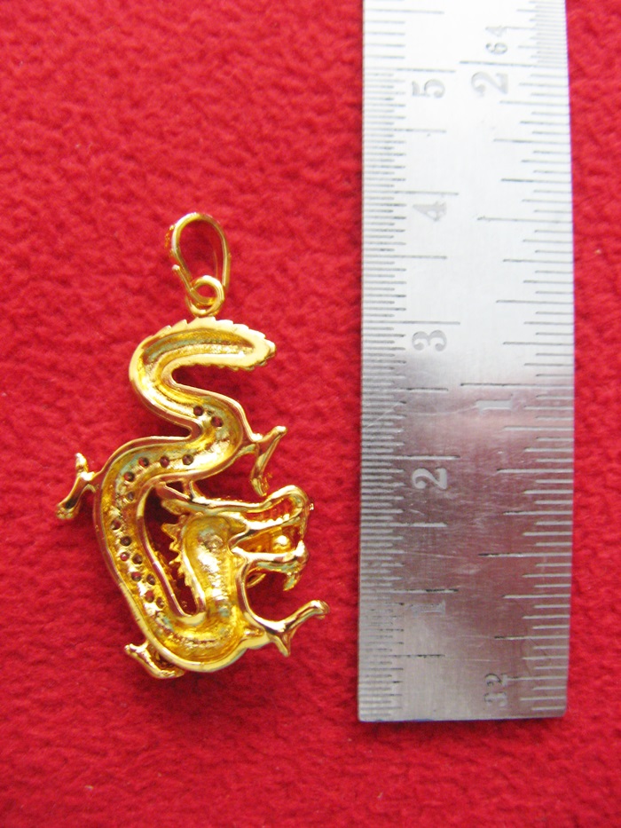 สินค้าหมดค่ะ จี้มังกรทองประดับเพชร เสริมดวงค้าขาย เรียกโชคลาภค่ะ