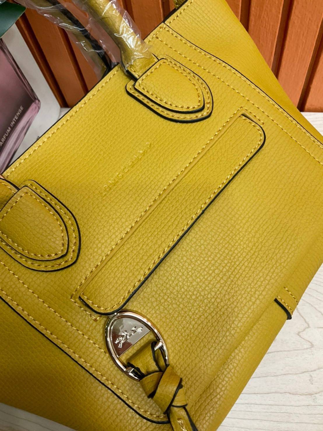 ของแท้ 💯% LONGCHAMP MINI MAILBOX TOP HANDLE BAG กระเป๋าถือ/Crossbody รุ่นหายาก!! รุ่นใหม่ล่าสุด ดีไซน์ด้วยเส้นด้ายที่ดูโฉบเฉี่ยว และ รูปทรงสี่เหลี่ยมคางหมู ทรงสวยโดดเด่น เป็นเอกลักษณ์ของผู้หญิง Longchamp วัสดุ Polyamide & Leather หนังแท้