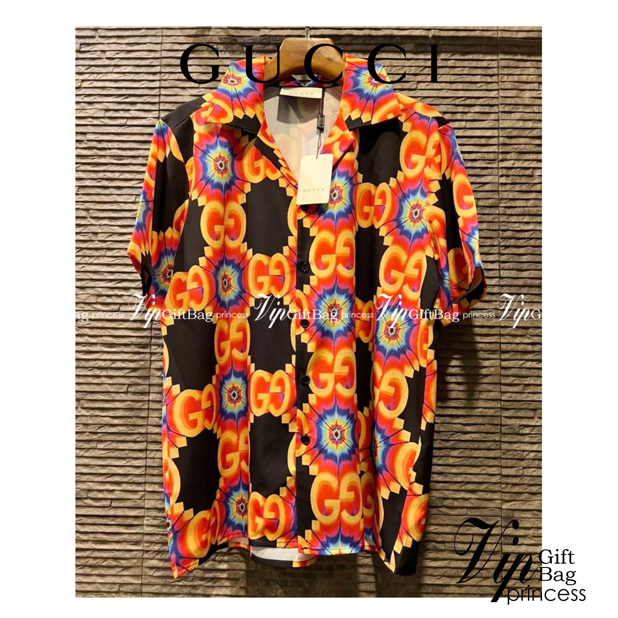 Gucci GG kaleidoscope silk bowling shirt / Gucci Men's Shirts / Gucci Shirts งานเกรดออริจินอล พิมพ์ลายคมชัด มีป้ายแท็กที่คอเสื้อทุกตัว พร้อมส่งที่ไทย ภาพสินค้าถ่ายจากงานขายจริง ใช้งานต่างประเทศได้