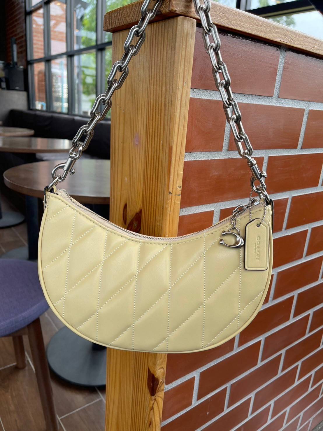 พร้อมส่ง 4 สี COACH CP148 MIRA SHOULDER BAG WITH PILLOW QUILTING กระเป๋าสะพายดีไซน์สวย 🧡 เกรดท็อปออริจินอล 1:1 สลับแท้ เกรดดีสุด ใช้งานต่างประเทศได้