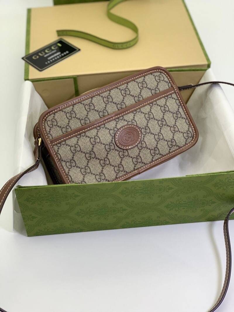 VIP 】หนังแท้ GUCCI Mini Bag With Interlocking G In GG Supreme And Brown Leather พร้อมส่งที่ไทย กระเป๋าสะพายดีไซน์สวย ใช้ได้ทั้งชายหญิง คลาสสิคและน่ารักในตัว ใช้งานง่าย ใช้ได้หลายโอกาส งานหนังแท้ สวยมากค่ะ